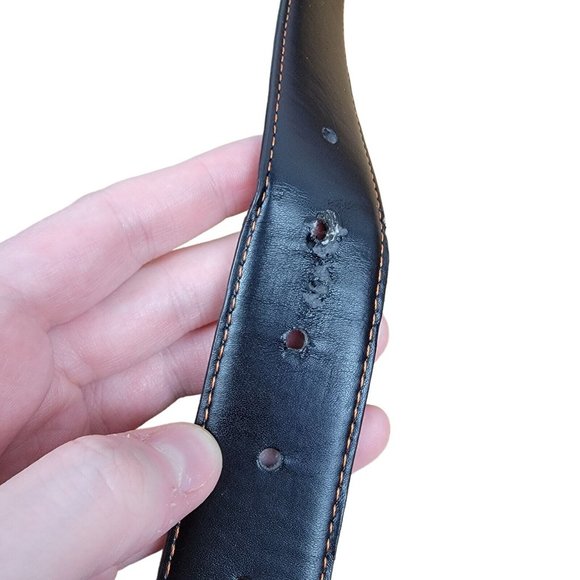 Robert Graham Belt Mens Size 36 Brown Black Leather Reversible Embossed - Picture 6 of 8